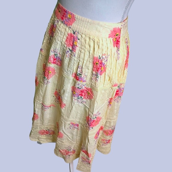 NWT LoveShackFancy ‘Hestia’ Floral Midi Skirt in “Mellow Yellow” Size 0 - Picture 6 of 16
